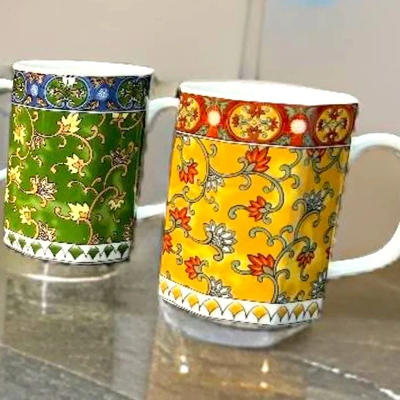 Set of Six (6) Vintage Paisley Print Octagonal Rim Glass Tea Coffee Mugs Cups - Picture 5 of 5